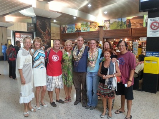 Saying goodbye to Sixte Vinçotte, Tahiti Faa'a Airport, Tahiti, September 2014. Photo courtesy of Centre Naropa Tahiti.