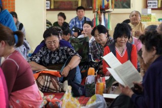 Ganden Do Ngag Shedrup Ling Celebrates Mani Retreat and New Resident Geshe