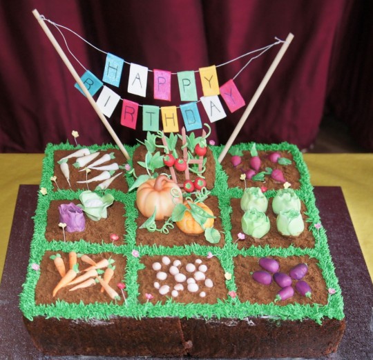 80th birthday cake for Geshe Doga, Tara Institute, Australia, July 2015. Photo courtesy of Tara Institute.
