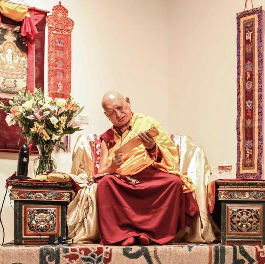Lama Zopa Rinpoche teaching at Tibet House, New York, New York, US, August 2015. Photo by Edward Sczudlo.
