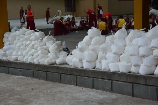 Sera Je Food Fund Distributes Food to Monks Over Summer Break