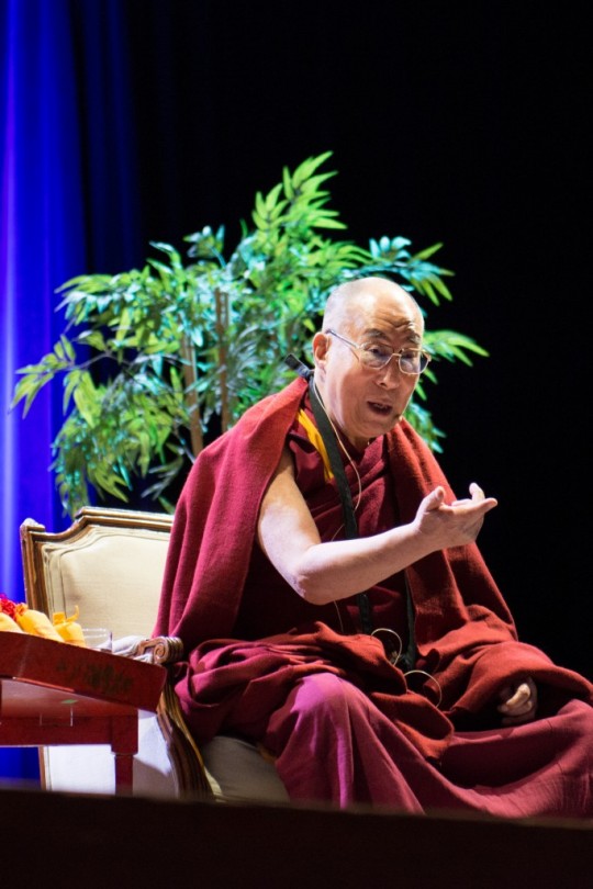Jamyang Buddhist Centre Welcomes His Holiness the Dalai Lama, Thubten Jinpa and Tashi Lhunpo Monks