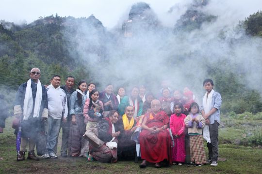 Several local Bhutanese came to greet Lama Zopa Rinpoche when he returned from attempting to visit Taktsang Senge Samdup cave, Bhutan, May 2016. Photo by Ven. Lobsang Sherab.