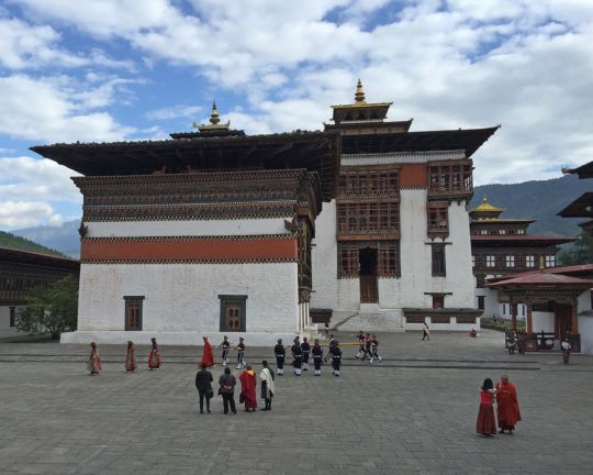 Lama Zopa Rinpoche visiting Tashichö Dzong with Geshe Tenzin Khenrab and students, Thimphu, Bhutan, June 2016. Photo by Ven. Lobsang Sherab. 