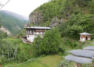 Lama Zopa Rinpoche’s Visit To Dzongdrakha in Bhutan