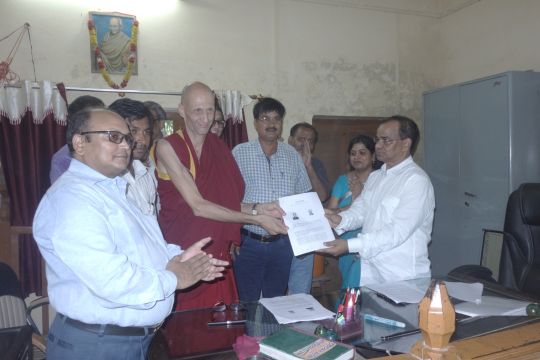 Ven. Kabir Saxena and the handover team at the registrar’s office in Kushinagar, UP, India. The land for the statue in Kushinagar had been officially signed over by the state government of Uttar Pradesh, August 19, 2016. Photo courtesy of Maitreya Buddha Project Kushinagar.