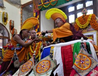 Lama Zopa Rinpoche in Bodhgaya, India