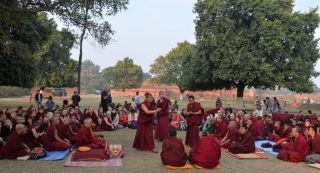 Lama Zopa Rinpoche Goes on Pilgrimage to Holy Sites