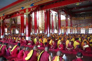 Monthly Medicine Buddha Puja to Benefit Entire FPMT Organization