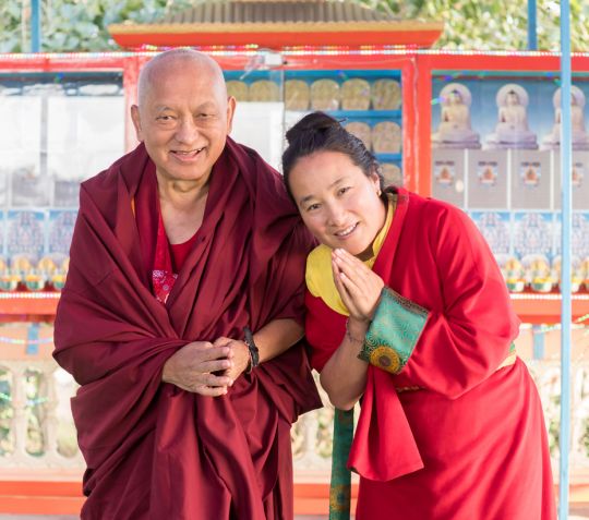 lama-zopa-rinpoche-and-khadro-la