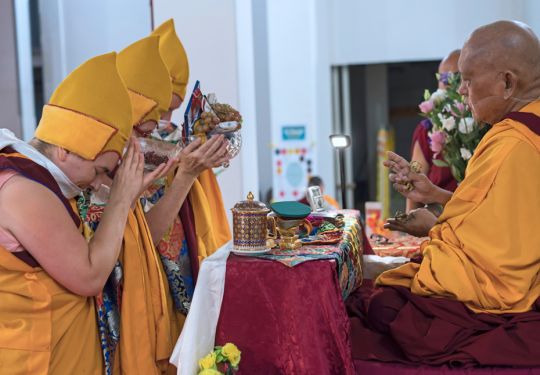 tsog-offering-lama-zopa-rinpoche-great-stupa-201804