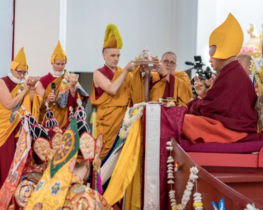 long-life-puja-lama-zopa-rinpoche-great-stupa-201805