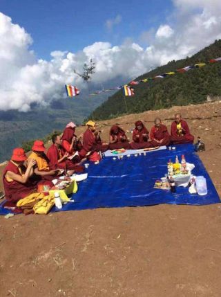 Supporting the Rebuilding of a  Kagyu Nunnery in Nepal