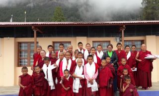 Nyung Nä Retreats and 100 Million Mani Retreats Continue at Tashi Chime Gatsal Nunnery, Nepal