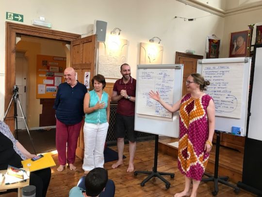 foundation-service-seminar-fpmt-london-uk-august-2018-photo-by-retreat-participants