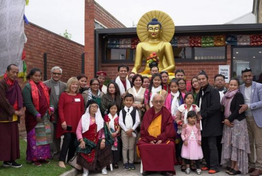 Rinpoche with the Himalayan Buddhist Community