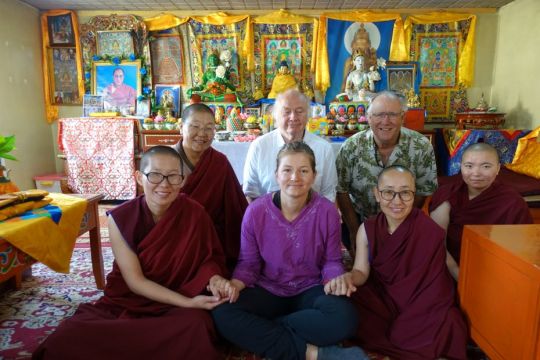 pilgrims-and-nuns-at-ganden-do-ngag-shedrup-ling-in-mongolia-ani-dechen-ani-baljid-cees-elena-bill-ani-nyima-ani-choden-august-2018-photo-by-ianzhina-bartanova