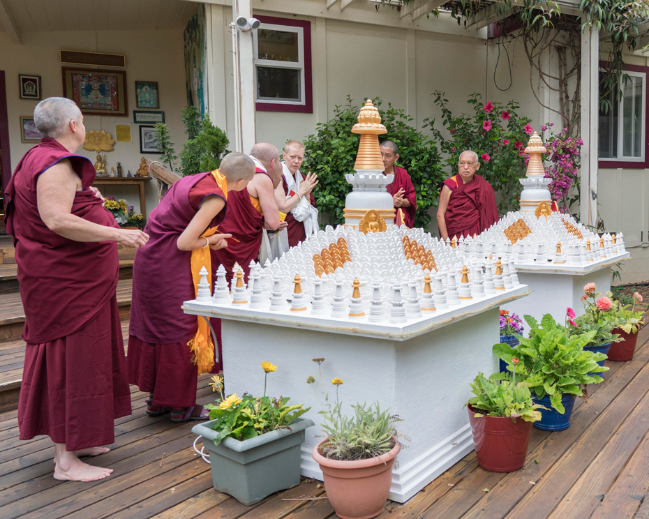 Lama-Zopa-Rinpoche-Sangha-Kachoe-Dechen-Ling-Stupas-Tsa-Tsas-201808