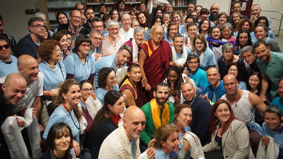 Lama Zopa Rinpoche Madrid with volunteers