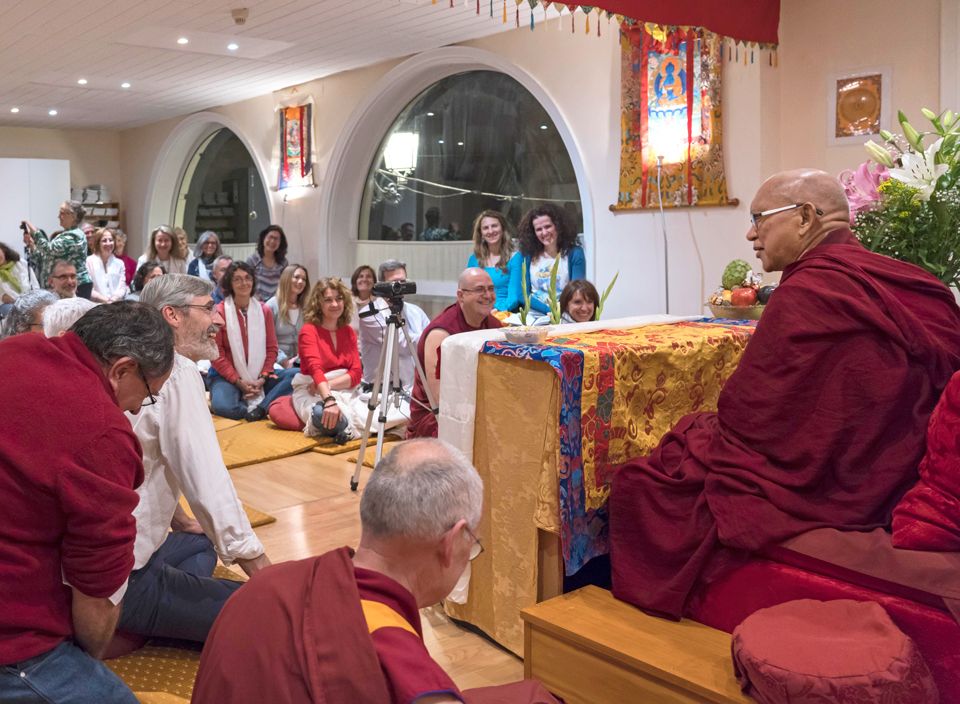 Lama-Zopa-Rinpoche-Nagarjuna-C.E.T.-Granada-Spain-2019