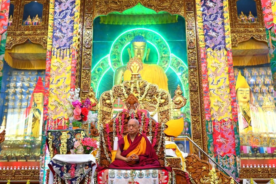 Long Life Puja and Gratitude Award Offered to Lama Zopa Rinpoche at Sera Je Monastery