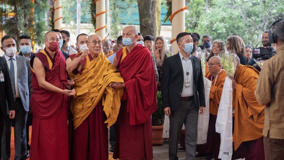 Recalling the Long-Life Puja Offered to His Holiness the Dalai Lama and Accompanying Events