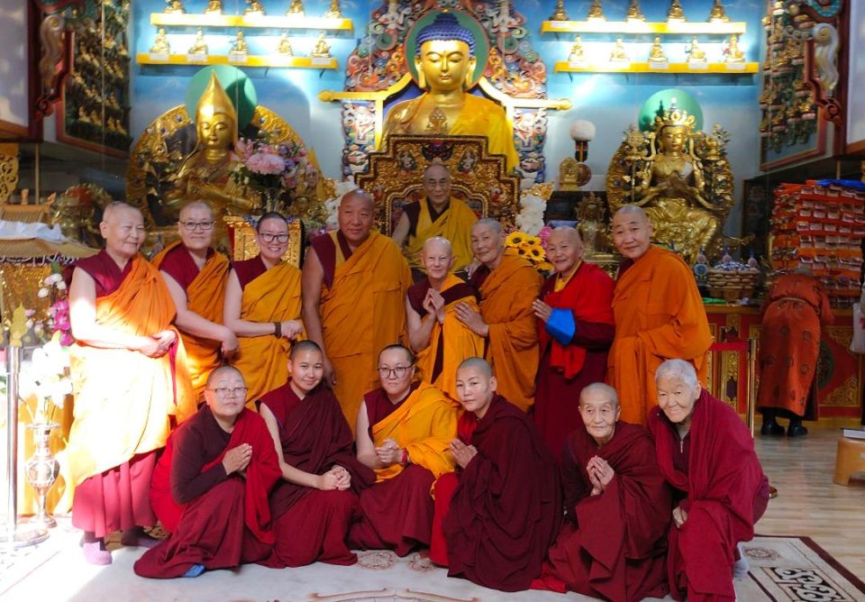 100 Million Mani Retreats Offered as Part of Lama Zopa Rinpoche’s Vast Vision