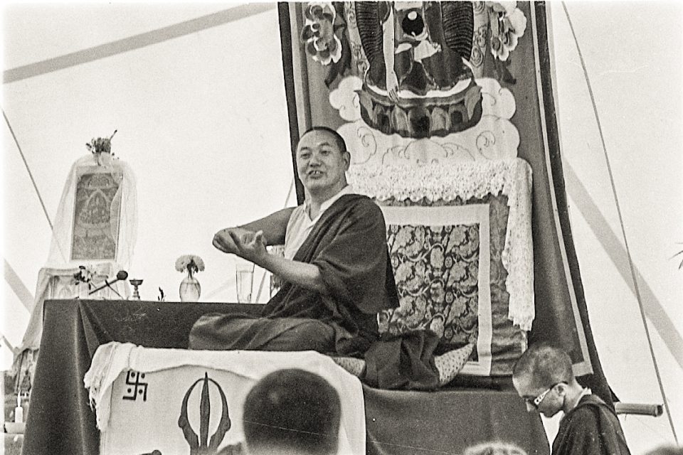 Lama Yeshe’s Wisdom: Living in Awareness