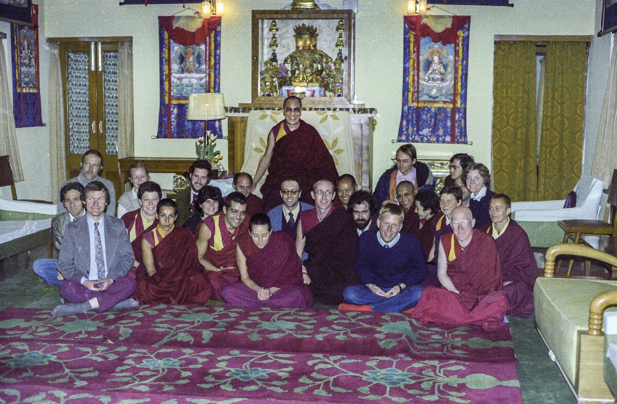 1981, Dharamsala, Elisabeth Drukier, H.H. 14th Dalai Lama, Harvey Horrocks, India, JW- Jamyang Wangmo (aka Helly Pelaez or Jampa Chokyi), Jacie Keeley, Lama Yeshe, Lama Zopa Rinpoche, Massimo Corona, Nick Ribush, Stefano Piovella, Susanna Parodi, Uldis Balodis, Zia Bassam
