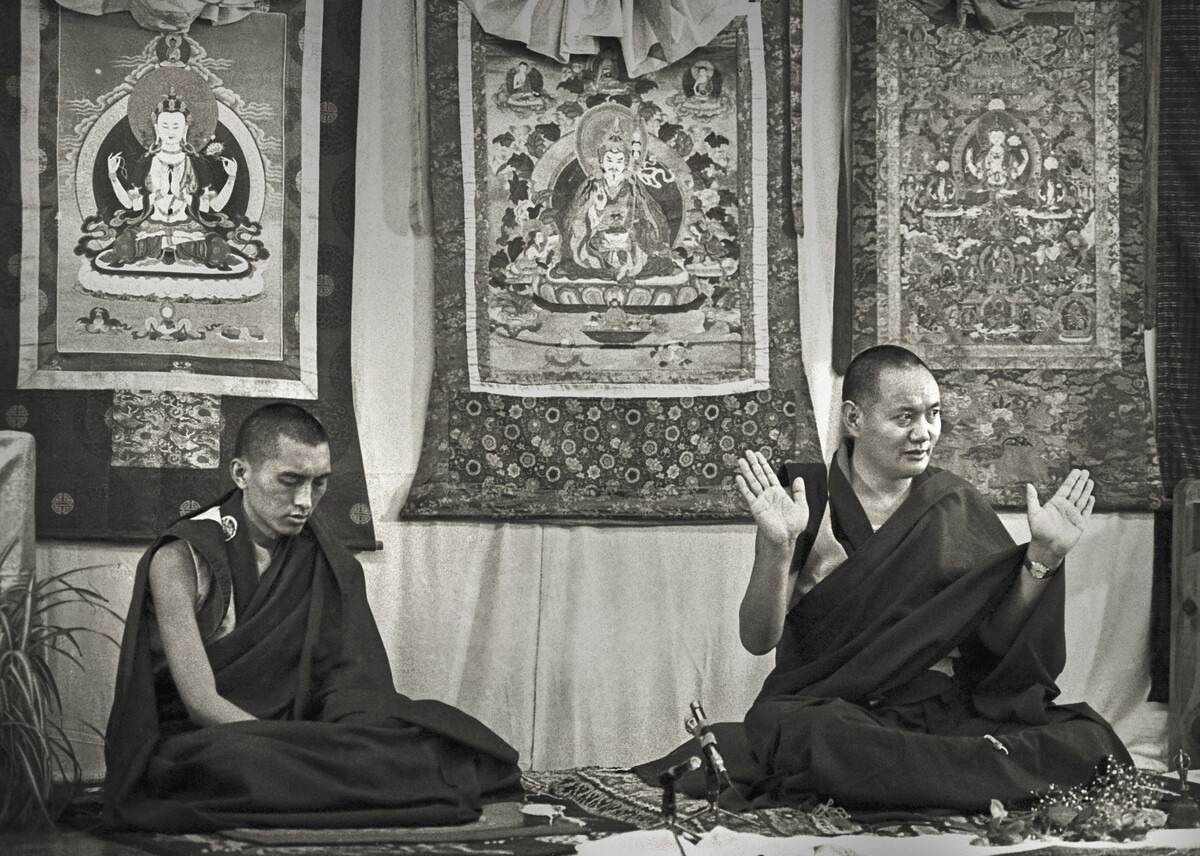 Lama Yeshe and Lama Zopa Rinpoche teaching at Royal Holloway College, UK, 1975. Photo by Dennis Heslop. From the LYWA Collection.