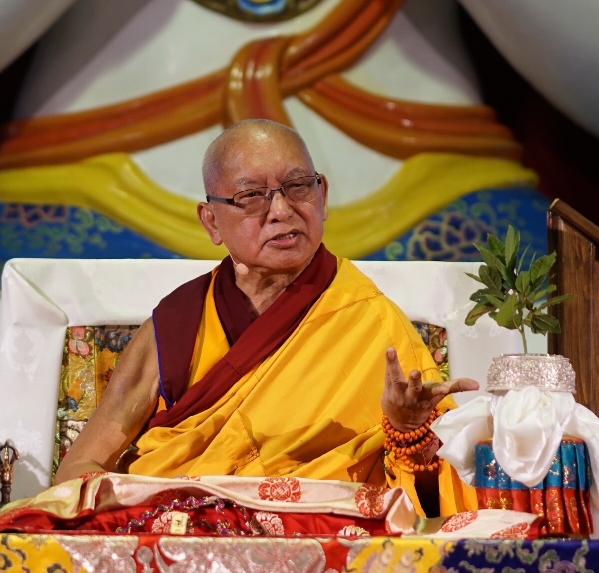 Lama Zopa Rinpoche teaching at 100 Million Mani Retreat, Istituto Lama Tzong Khapa, Italy, 2017. Photo by Lobsang Sherab.