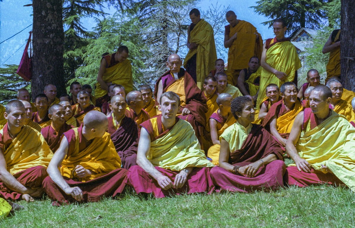 Zong Rinpoche and Lama Yeshe (to his left). In the front row, from right: Scott Brusso, Max Mathews, and Peter Kedge. Tushita Meditation Centre, First Enlightened Experience course, 1982. Photo courtesy of LYWA.