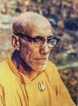 Khunu Lama Tenzin Gyaltsen Rinpoche, India, circa 1977. Photo courtesy of Lama Yeshe Wisdom Archive.