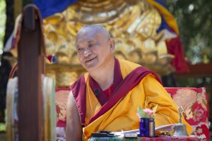 Lama Zopa Rinpoche Give Techniques for “Seeing Problems as Positive”