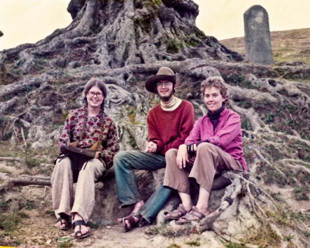Margaret McAndrew with Roger Jackson and Pam Percy at the foot of Kopan Hill at the time of the 7th Kopan course, fall 1974. Photo by Wendy King.