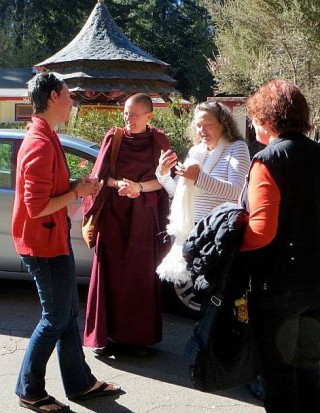 Geshe Kelsang Wangmo with Vajrapani Institute director Fabienne Pradelle and Land of Medicine Buddha Director Denice Macy and Geshe Wangmo's mother, LMB, California, US, November 2013. Photo courtesy of LMB's Facebook page.