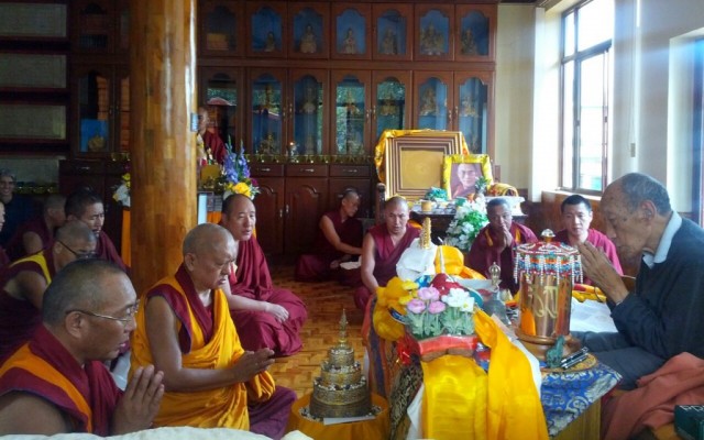 Dagri Rinpoche, Lama Zopa Rinpoche, Ozer Rinpoche and Khyongla Rato Rinpoche, Osel Labrang, Sera Je Monastery, India, January 2014. Photo by Gyalten Samten.