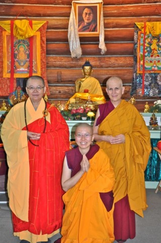 Ven. Thubten Damcho (center) with Vens. Minjia and Ven. Thubten Chodron after her ordination ceremony, October 2013. Photo http://www.sravastiabbey.org/
