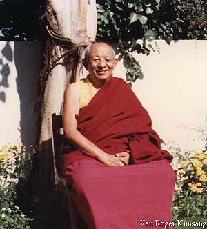 Tsenshab Serkong Rinpoche, Tushita Meditation Centre, New Delhi, 1980.